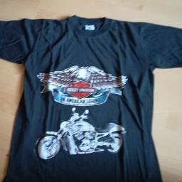 Schwarzes Shirt mit Aufdruck Harley Davidson von Top Shirt in Gr M

Da Privatverkauf keine Garantie, Gewährleistung und Umtausch