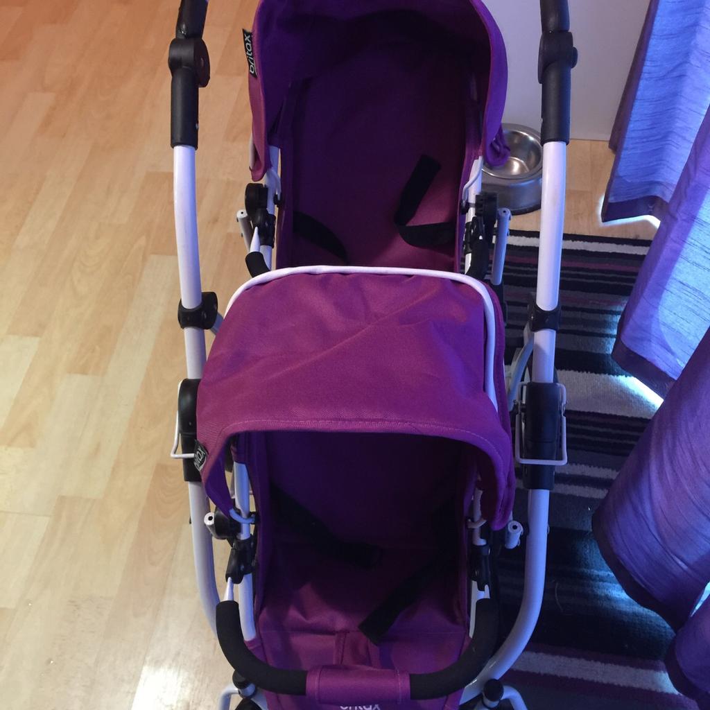 Britax duo hotsell twin dolls buggy