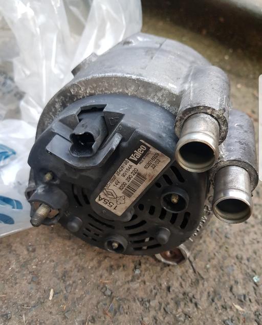 Vehicles West Midlands Sandwell - Photos for Renault Espace Water Cooled Alternator Spares