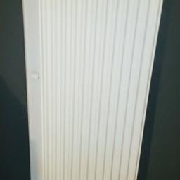 double vertical radiator very good condition
400x2000 mm with all fixings.