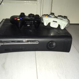 Xbox 360 120gb with 2 controllers