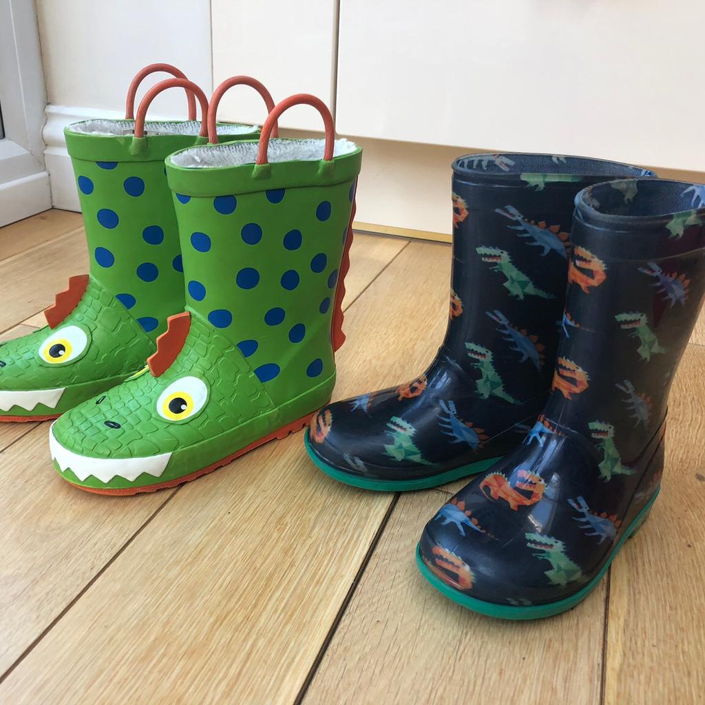 Dinosaur wellies tesco clearance