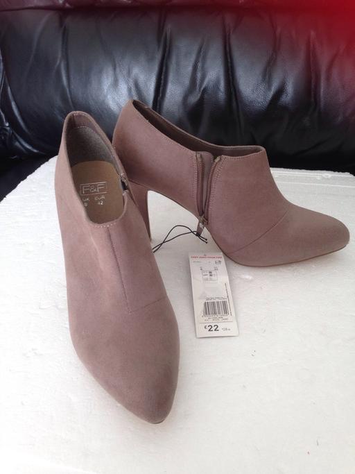 Buy & Sell Greater Manchester Bolton - Photos for Ankle shoe/boot Size 8