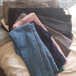 9 pairs of age 9 girls skinny jeans. £3 each or £15 for the bundle.
COLLECTION ONLY