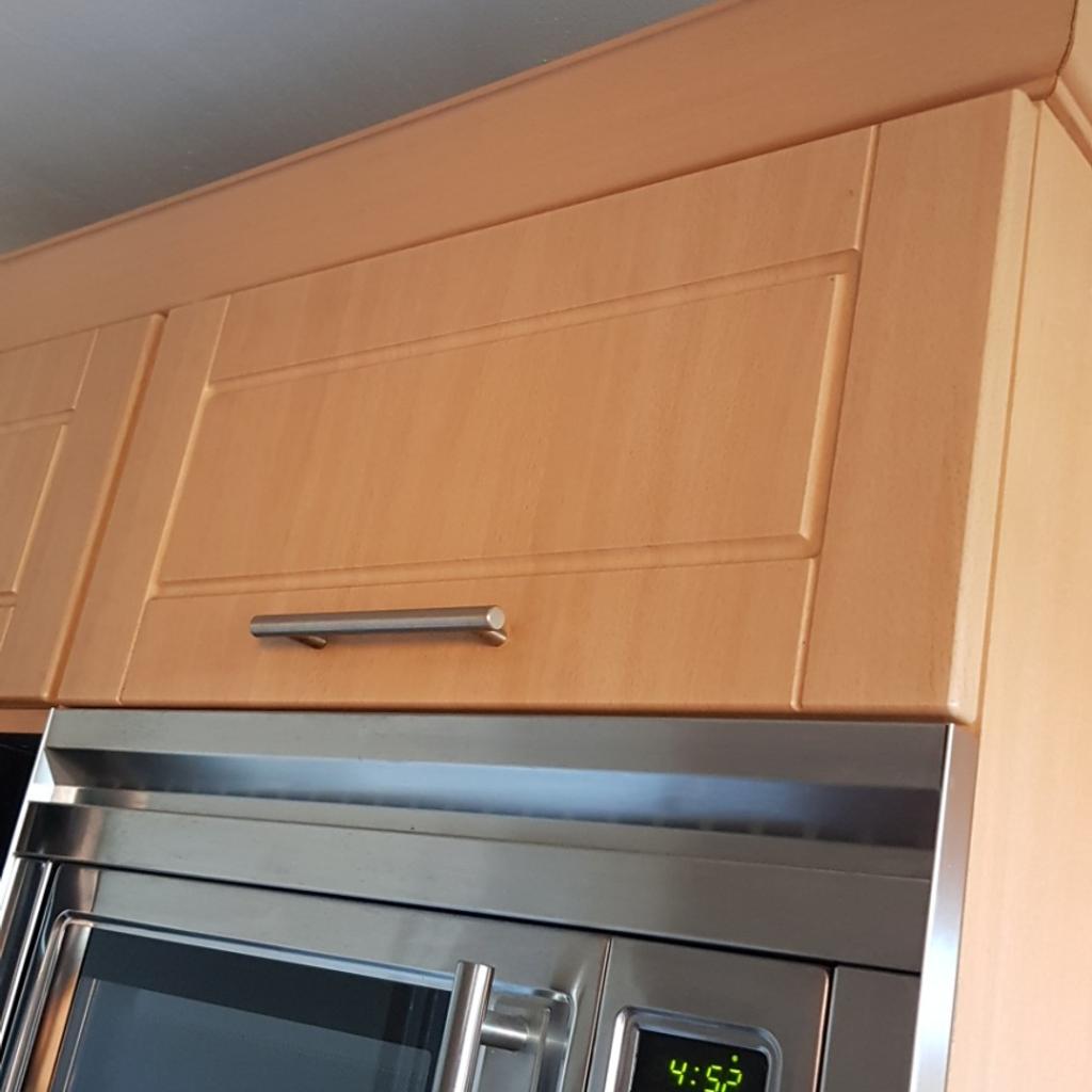 beech kitchen cupboard doors 300mm tall b&q in Rochdale for £50.00 for