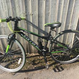 Carera Abyss 13” frame
24” wheels
£260new
Shimano Altus gearing
21 gears
Good condition 
Needs a clean and breaks checking as not been used for a while.

Collection only