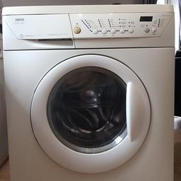zanuusi washer 
good condition, full workin order

could just do with a bit of a clean 

bargain at £15