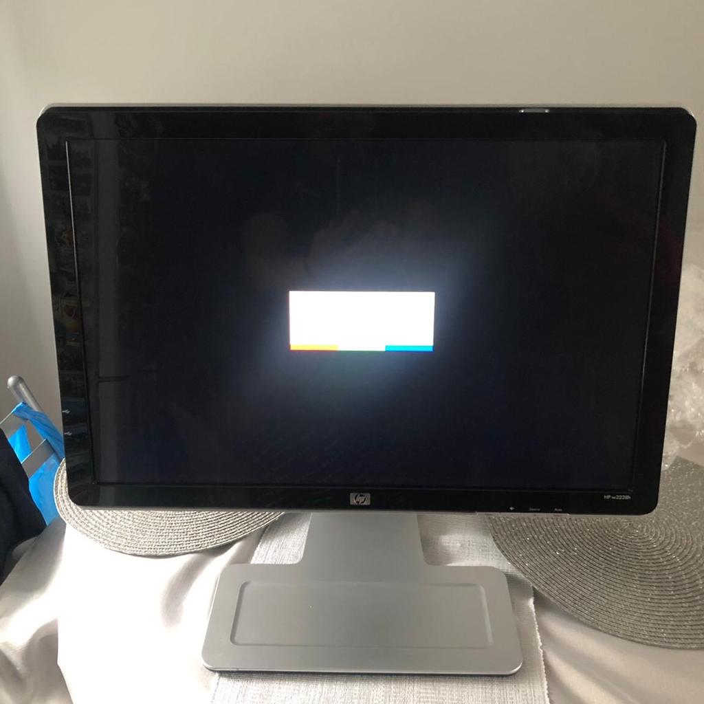 HP Pavilion w2228h Monitor for sale, VGC in LU1 Luton for £50.00 for