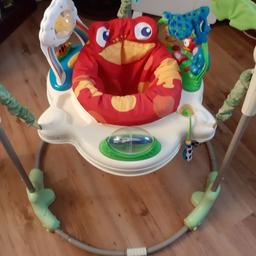 Fisher-Price Jumperoo in excellent condition batteries are in and it's working will sell for £20