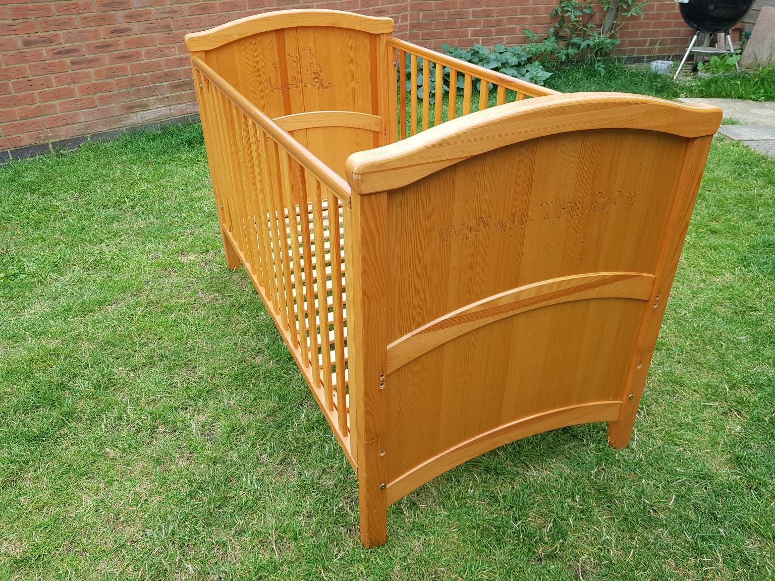 Disney Winnie the Pooh Cot Bed MOTHERCARE in SW17 Wandsworth for 40.00 for sale Shpock