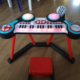 Early learning musical keyboard and stool, comes with mic. Bought from Mothercare.
Great condition. 

Collection only.