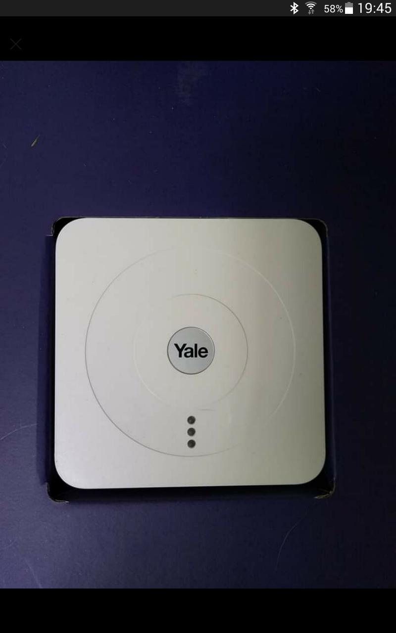 Yale smart alarm hub in Chorley für £ 60,00 zum Verkauf Shpock AT