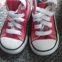 red converse boots have been worn couple times but in excellent condition baby size 3