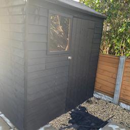 6x4 overlap reverse apex shed. Only 6 months old, as new condition. Treated and painted. Paid £220. No longer needed. Buyer to collect and dismantle. Blackheath High Street. B65 8 **NO OFFERS**