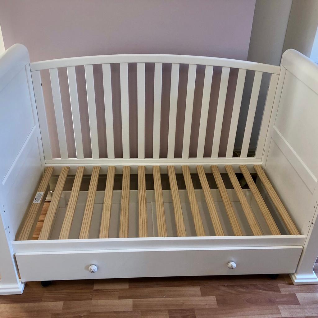 Babies r us cheap sleigh cot bed bolts