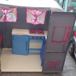 Caravan £45ovno no silly offers please
Barely played with no accessories but they can be purchased separately (I forgot to buy them)
Also comes with the tow bar to add on so the jeep or other cars can tow it.

Please See pics