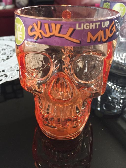 Buy & Sell West Midlands Sandwell - Photos for Hallowe’en Skull Light Up Mugs - 2 for £8