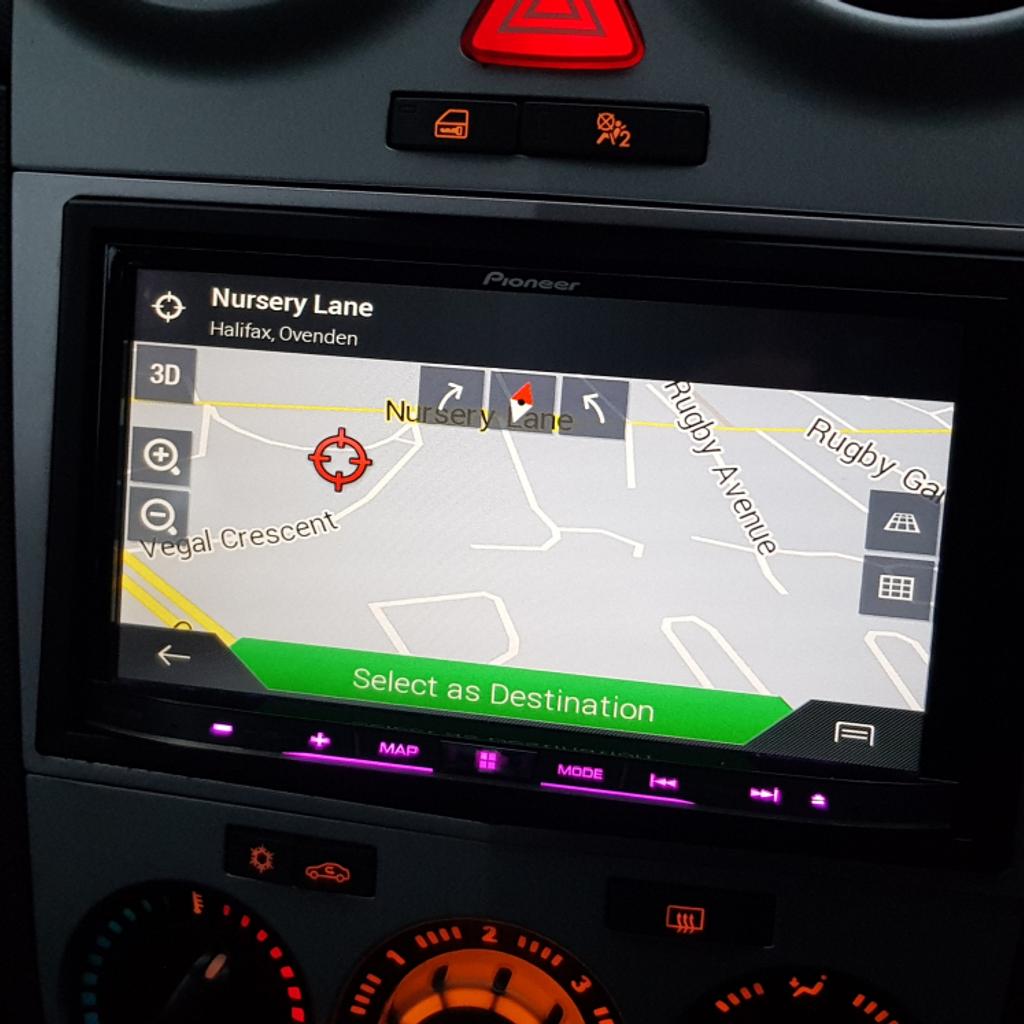 Pioneer AVIC F70DAB Double Din Radio in Calderdale for £400.00 for sale