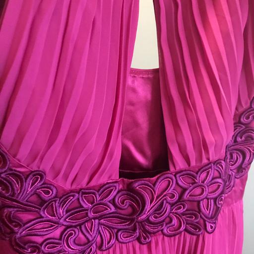 Buy & Sell South West London Richmond upon Thames - Photos for Dark pink Dress