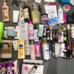 Large bundle of toiletries
£20 for everything