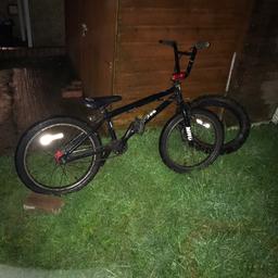 Mongoose bmx odd scratch here and there but other than that good bike

£25 or nearest offers

Or swaps
