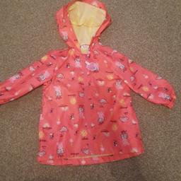 Peppa pig rain coat
excellent condition
age 1.5 - 2 year
collection B68