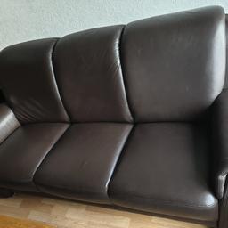 braune 3er Ledercouch und 2 Sessel

einzeln je Sessel 90€
Couch 150€