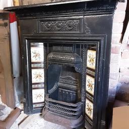Genuine antique Victorian fireplace.

Measures approx
103.5 cms wide (mantle)
92 cms wide (base)
116 cms high.

Collection Maidstone Road, Rochester.

Viewing and offers welcome.