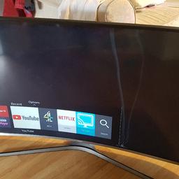 48 inch 4K curved smart TV spares and repairs still comes on and works but needs new screen as its cracked and lost remote. offers.