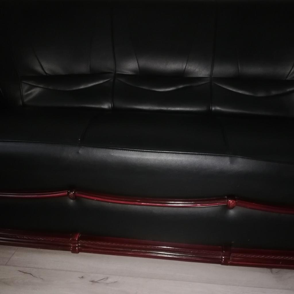 sofas in B63 Dudley für £ 150,00 zum Verkauf Shpock AT