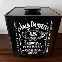 Jack Daniels Black Plastic Ice Bucket
Has the Jack Daniels Old No7 Brand Logo on all 4 sides (see Pictures) and has a white plastic inner.
A wonderful addition to any Jack Daniels Collection
Cash on collection/ pick up only
Thankyou for looking