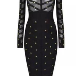 Rayon bandage bodycon dress
Fitted dress flattens and emphasises shape
Size XL UK 12-14
Knee length (can shorten depending on shape)
Mesh material on arms and middle of chest(front and back)
Worn twice
