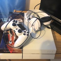 PS4 with headset,one control pad an two games

SWAP FOR XBOX ONE