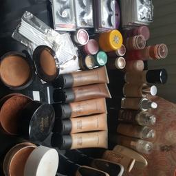 Used on cliental bases only hygienically cleaned after each use.
Includes:
foundations
Blushers
Eye shadows
Disposable lip liners and mascara wounds x1 pack each
Powder pots
Lipsticks pots
Lashes (new)
Translucent face powder for all skin type
Eyelash perming kit (new)

Plus bag
Collection only