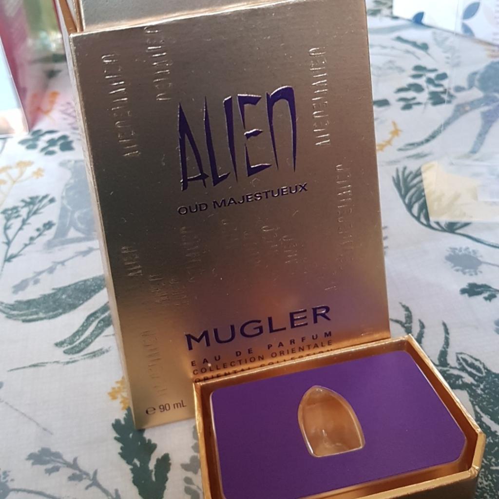 Alien oud majestueux online 90ml