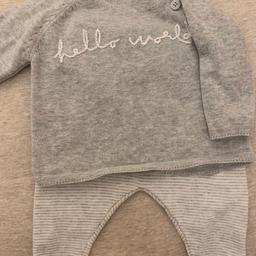Hello world mamas and papas 2 piece. Newborn size never worn only tried on. ( £29 pound currently at stores )