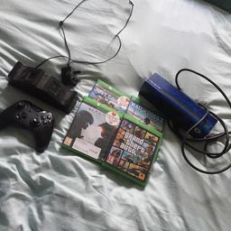 Grand theft auto 5, halo 5, just cause 3, watchdogs 2, Kinect, control charger, one charger with a broken button ( kinect has a Chelsea skin on it eek)