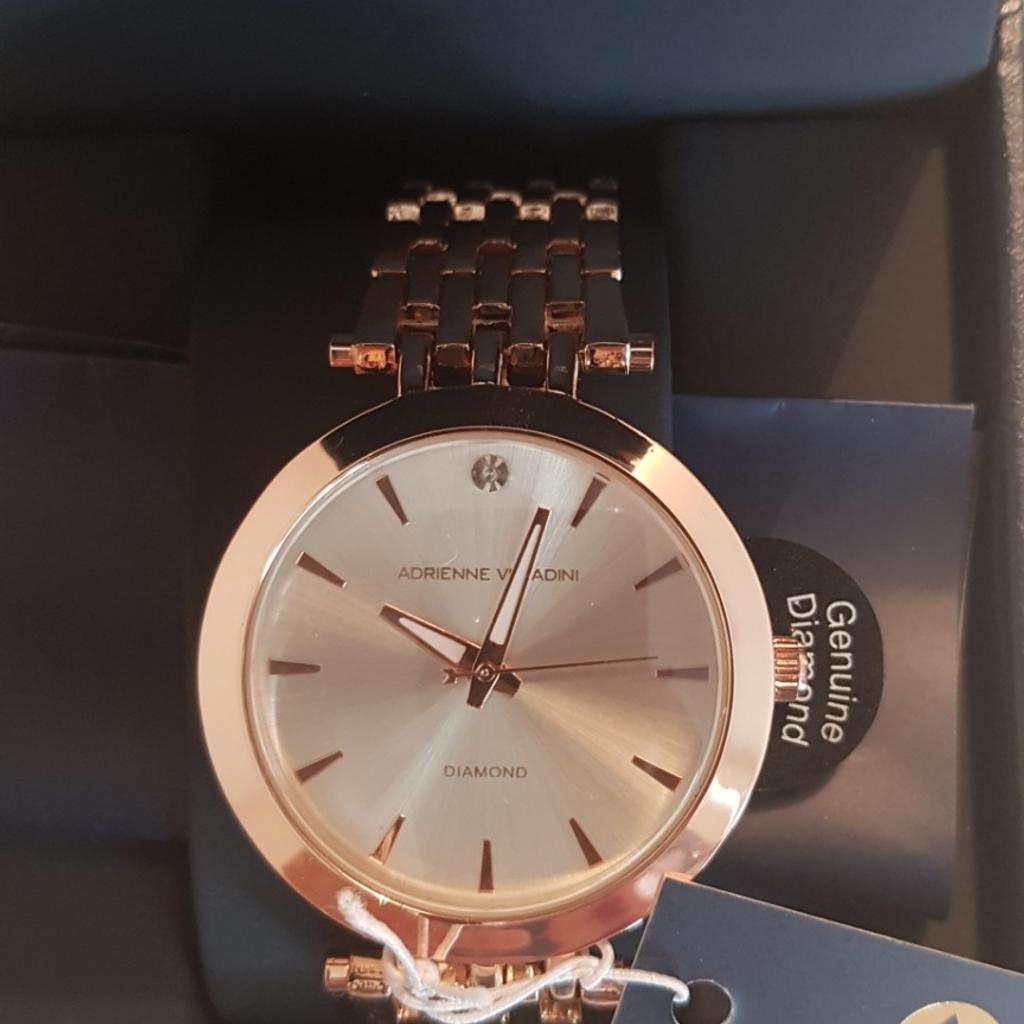 Adrienne Vittadini Rose gold watch in RM20 Aveley f r 35 00 zum