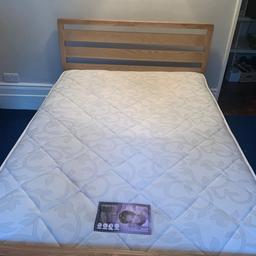 Individual pocket springs mattress
No stains, in mint condition
W140cm x H190cm

Selling it because I bought a bigger bed frame.