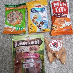 Job lot of dog treats ( all in date to either 2020 or 2021)