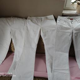 1 Jeans von MAC

1 Stoffhose von H&M
1 Jeans von Esprit