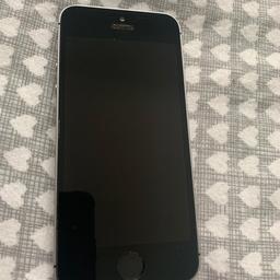 iPhone SE 32GB
very good condition
o2 network (can be changed)