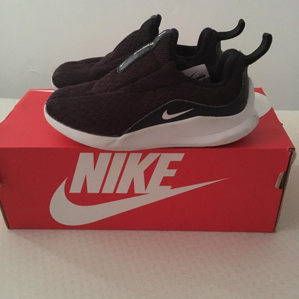 Nike viale infants clearance trainers