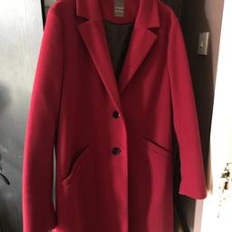Used once or twice 
Condition like a new
Selling all together
Wine coat size 16
Jumper XL
Parka XL