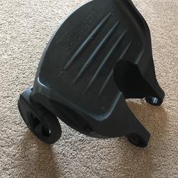 Clips onto back of pushchair 
Good condition 
Pick up only