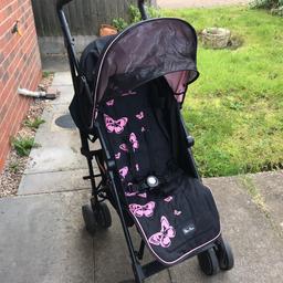 Silver cross stroller, great condition, great for holidays 
Needs a clean