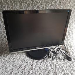 SAMSUNG Monitor 22“ Zoll Computer Bildschirm TV