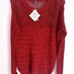 New with tags

Brand new, unworn

Glitter/Red jumper