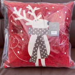 New Reindeer Cushion
Machine Washable

💥 LAST ONE AVAILABLE 💥