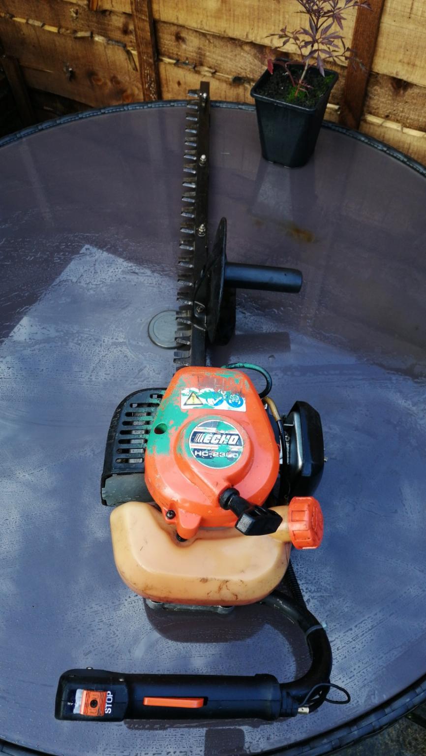 echo HC 2300 hedge trimmers. in SK16 Tameside for £30.00 for sale | Shpock